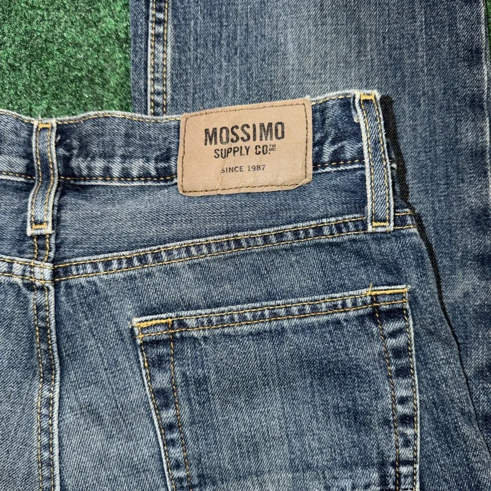 Mission straight jeans